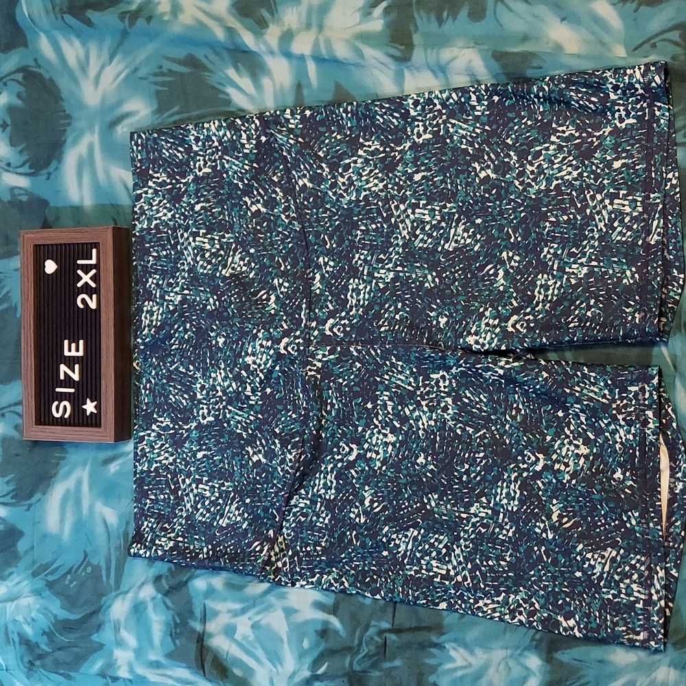 Ladies Old Navy Go Dry Shorts XXL